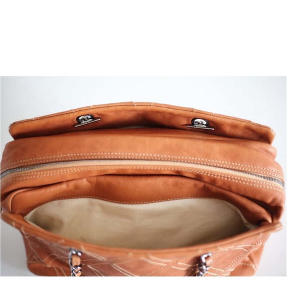 Chanel Ligne diamond stitch shoulder bag - Picture 13 of 13